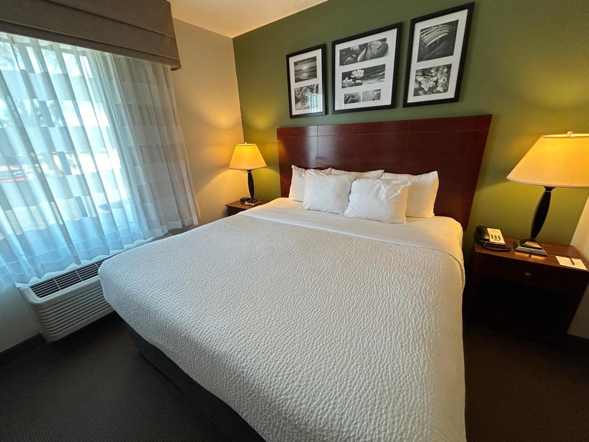 Hotel Sleep Inn&suites