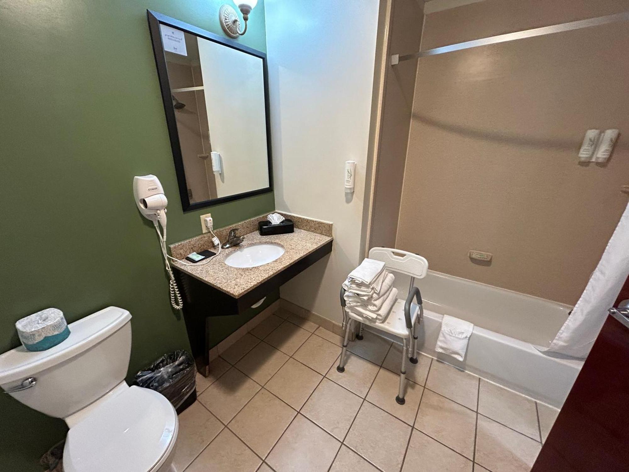 Sleep Inn&suites Manchester