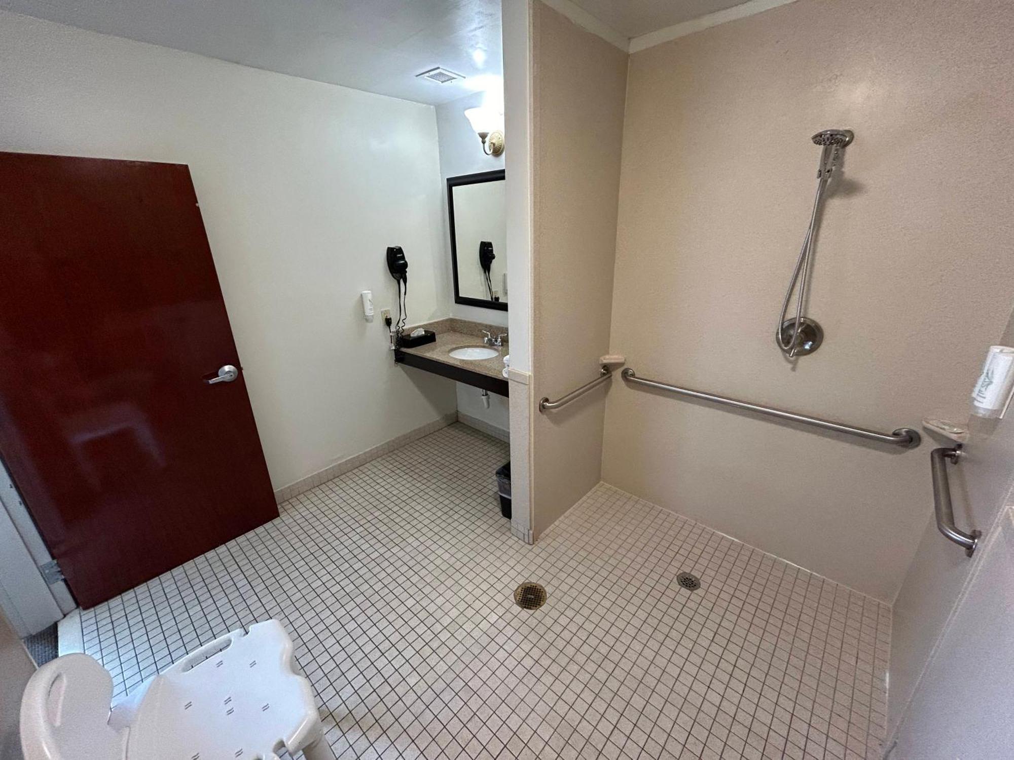 Sleep Inn&suites 3* Manchester